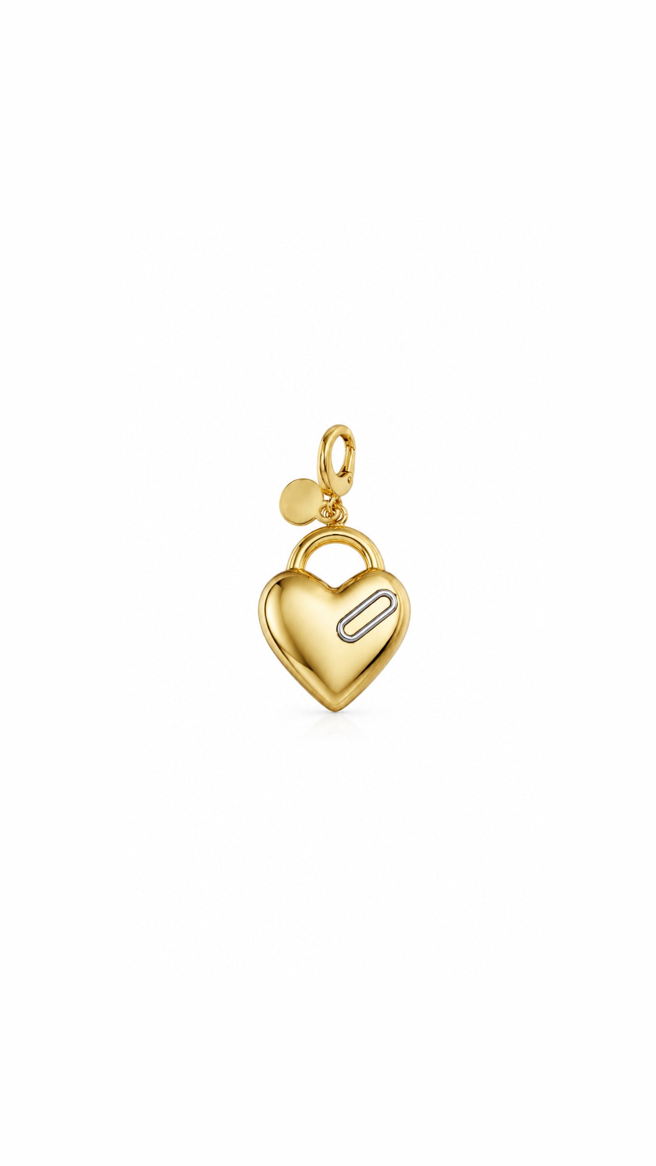 Clasped Heart Charm تعليقة القلب المتماسك